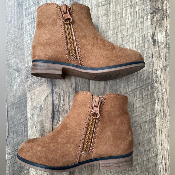 Cat & Jack Booties - Picture 2 of 8